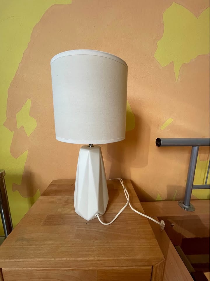 Stolní lampa