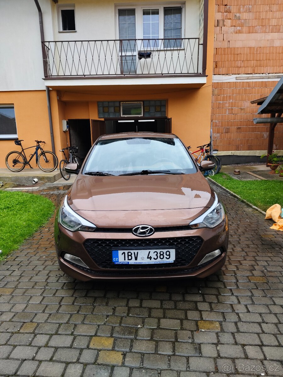 Hyundai i20 1.2 , 2018 , 80 000km