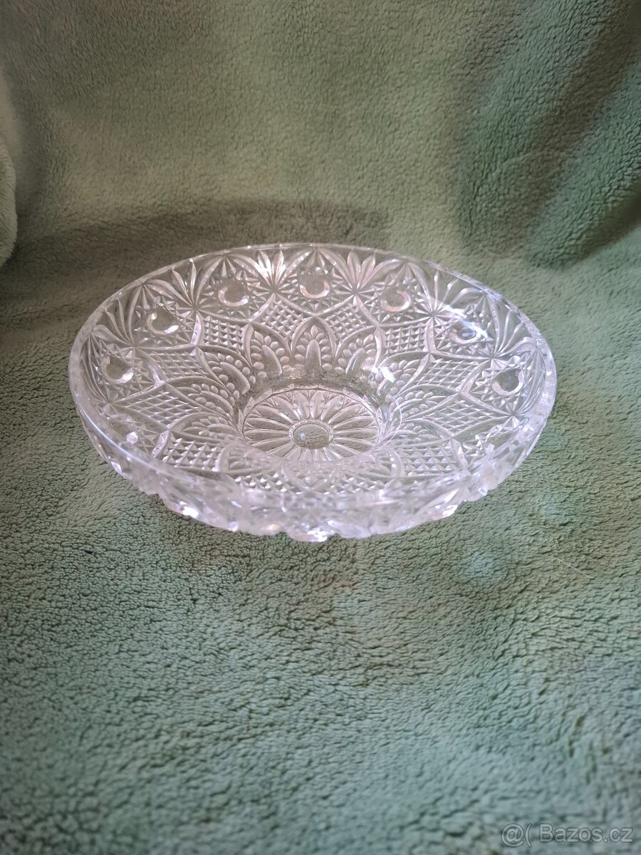 Skleněná mísa