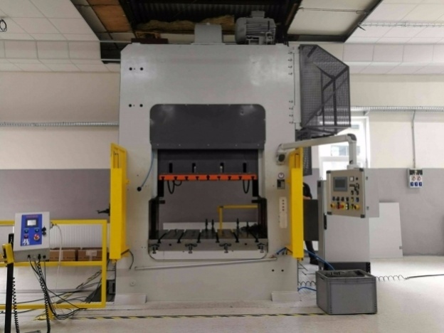 LKT 250 D po GO z roku 2019