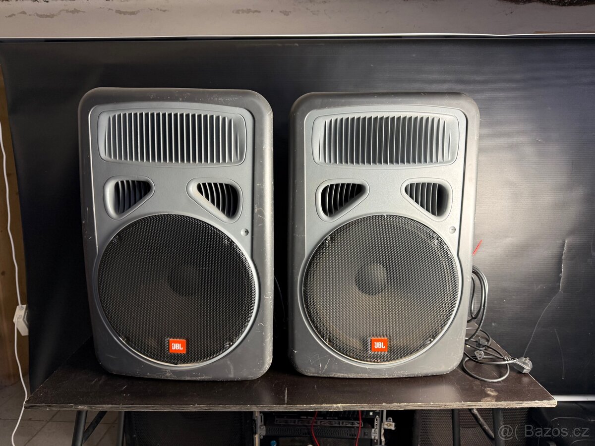 JBL EON Power SUB 15"