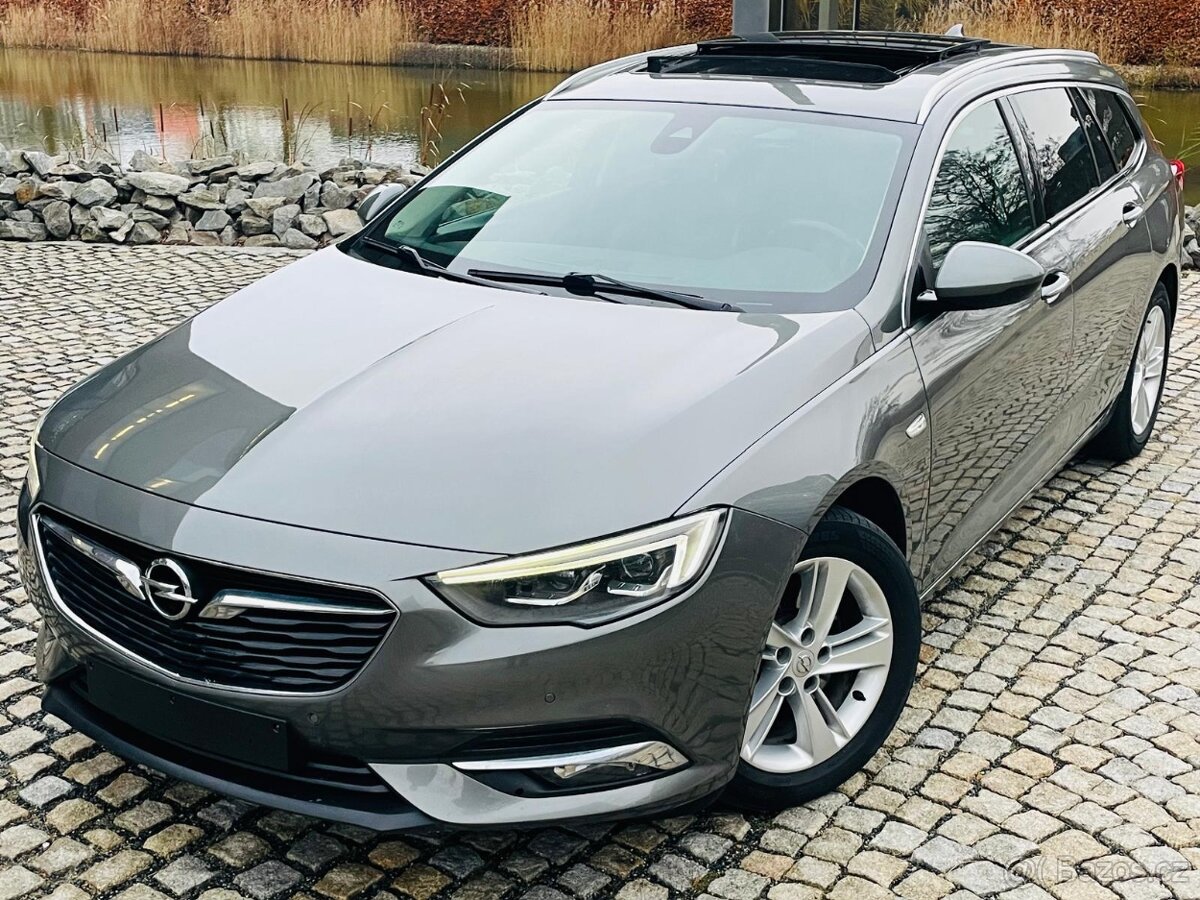 Opel Insignia 2.0CDTi 4x4 MANUÁL KAMERA VÝHŘEV TAŽNÉ