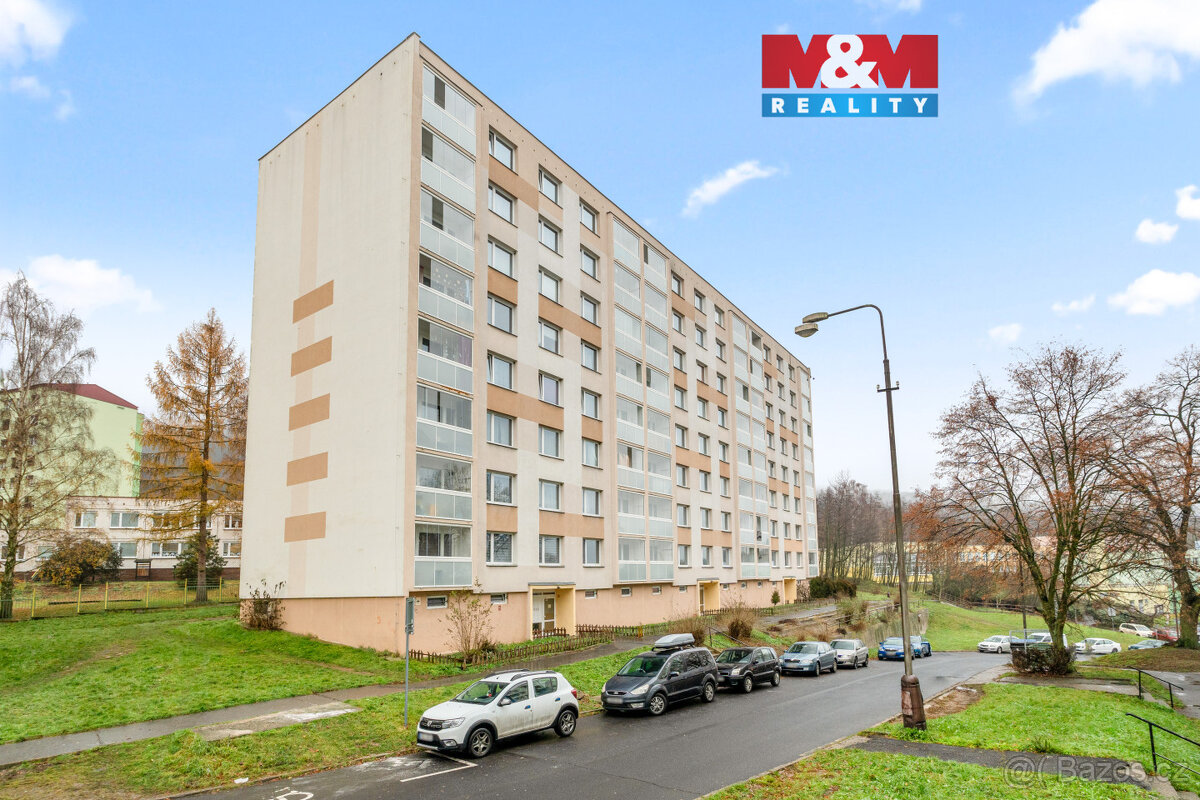 Prodej bytu 3+1, 79 m², Krupka, ul. Karla Čapka