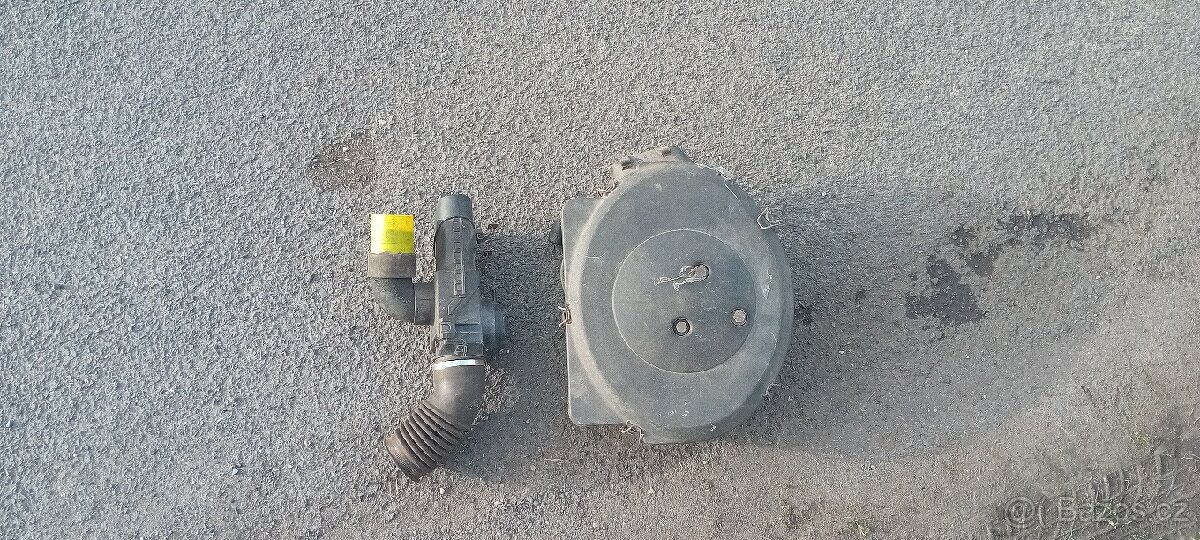 Škoda Felicia Filter Box