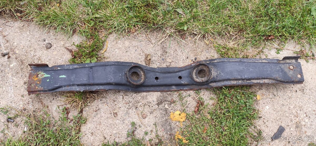 Příčka převodovky škoda 120l