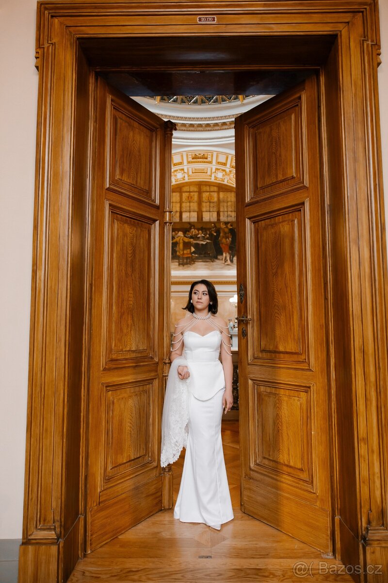 Svatebni saty velikost 38