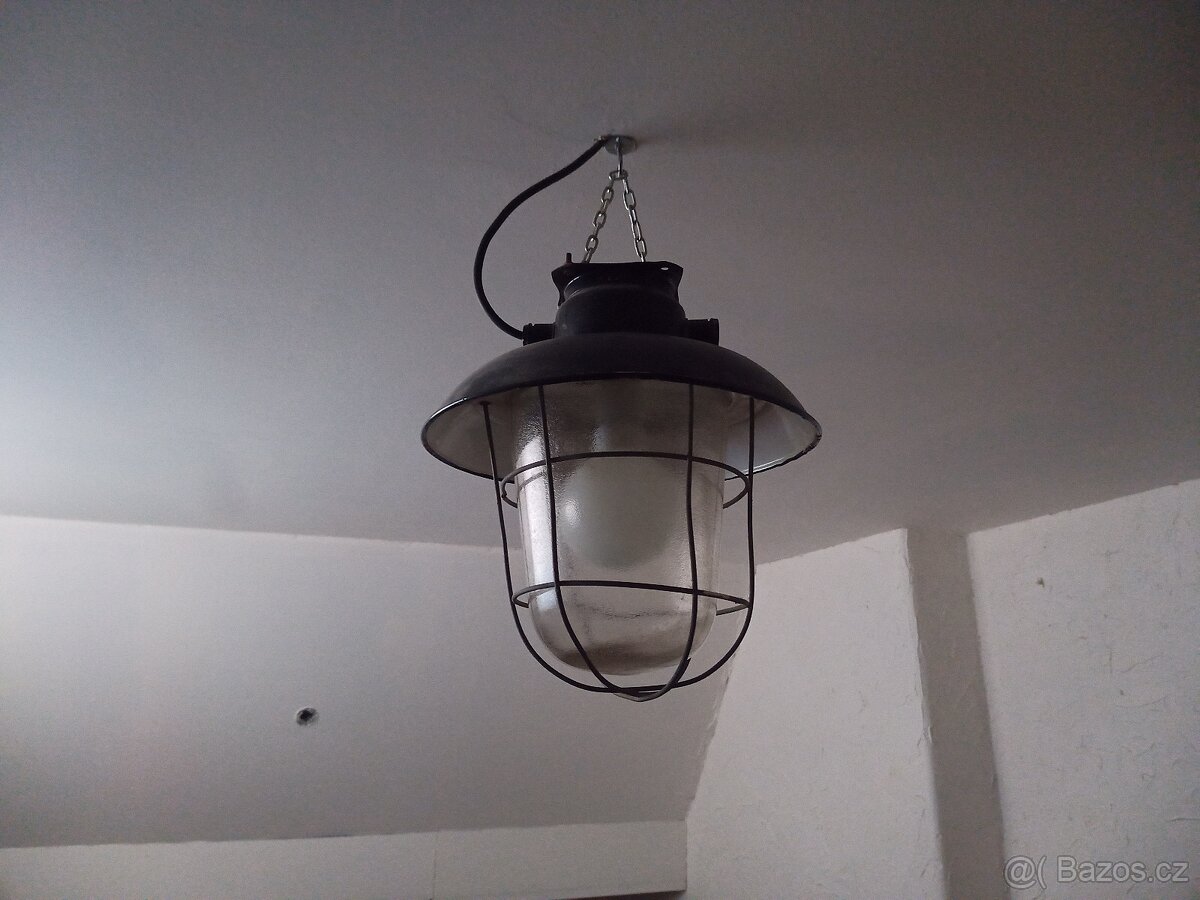 Průmyslové světlo