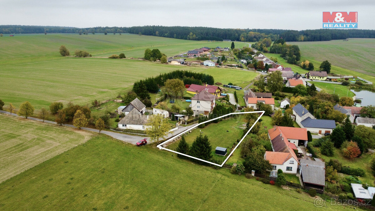 Prodej pozemku k bydlení, 1339 m², Borovany
