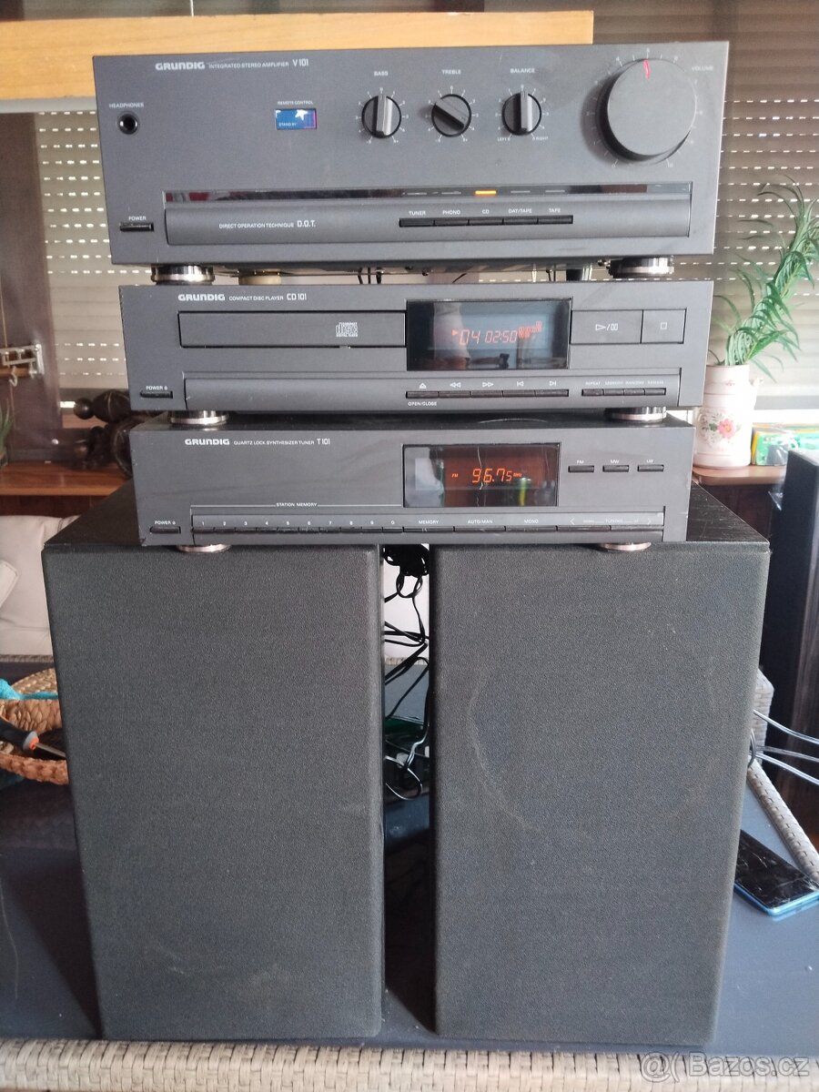 Grundig hůru systém včetně reproduktorů
