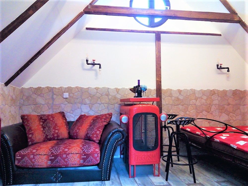 Samostatný apartmán s rybníčkem pro 2 osoby, Jizerské hory