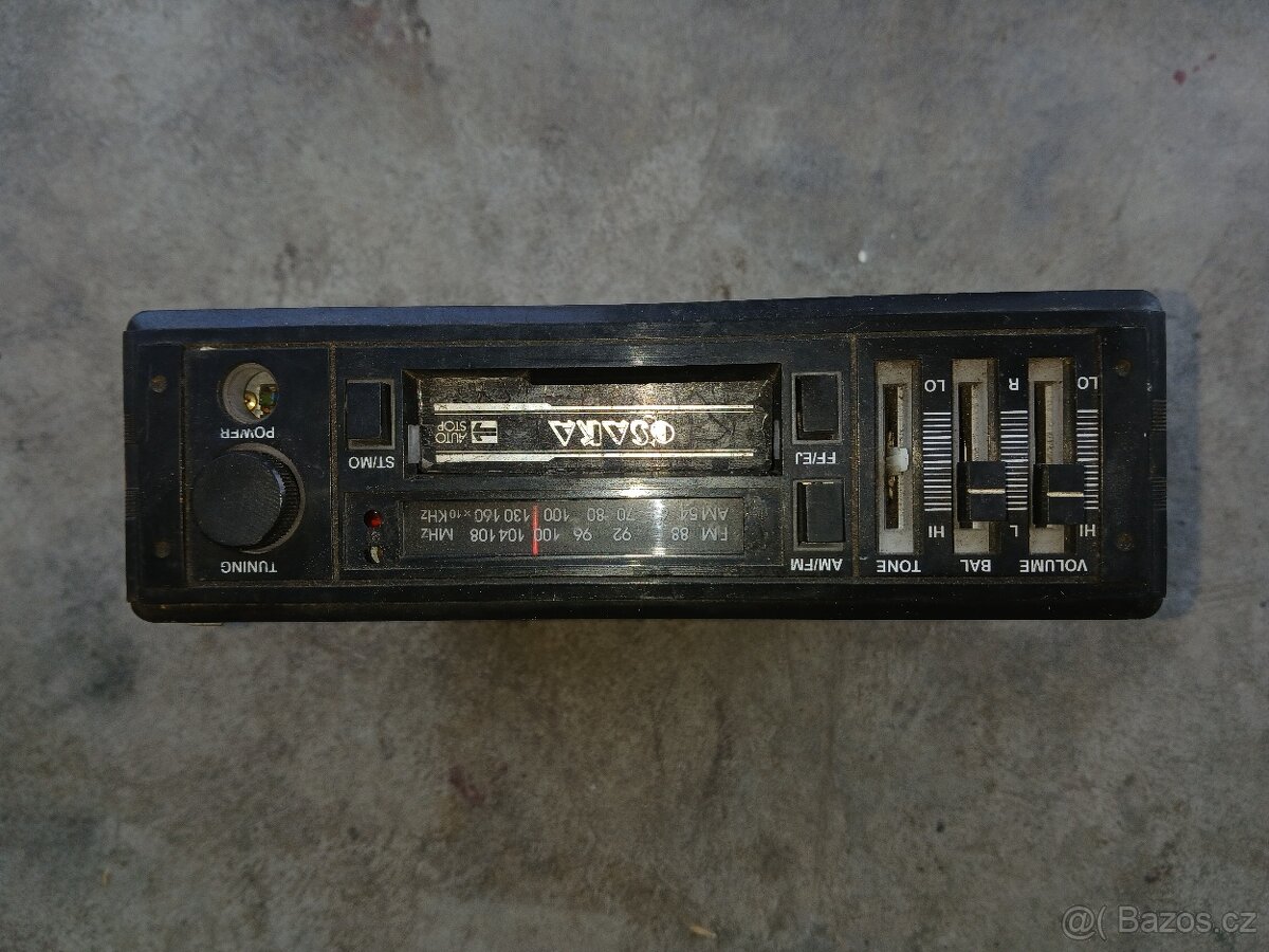 Dobové rádio na Škoda 120 - 136 Rapid