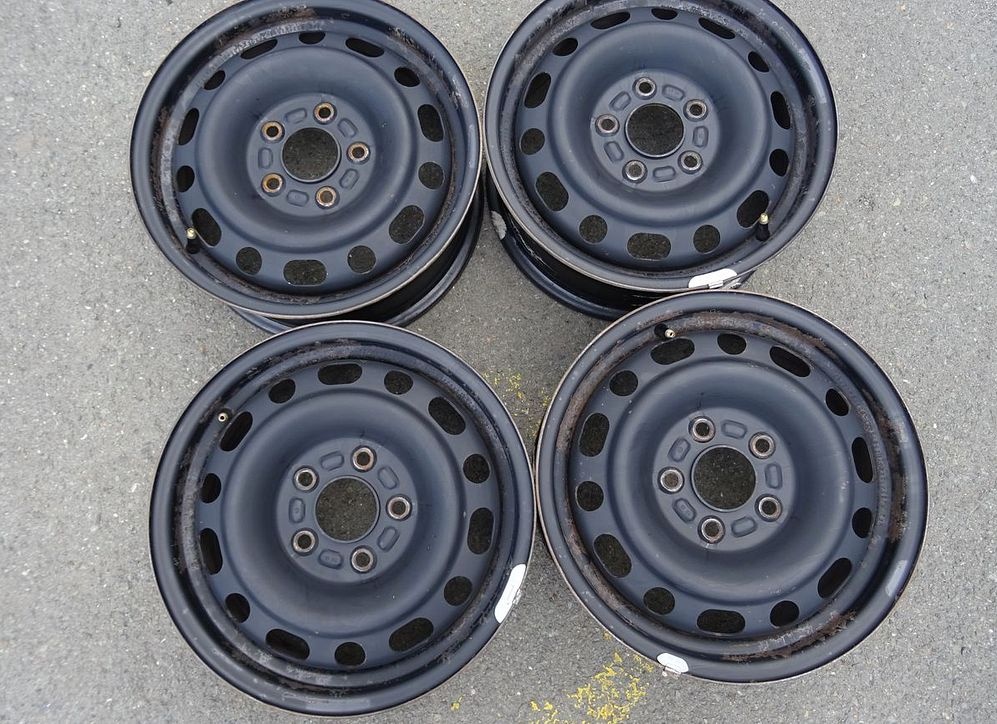 Plechové disky 15", rozteč 5x114.3,ET 52,5, šíře 6J
