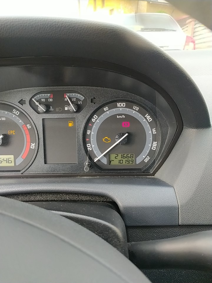 Škoda Fabia 1.2 r.2007 naj. 21000km 1 majit.
