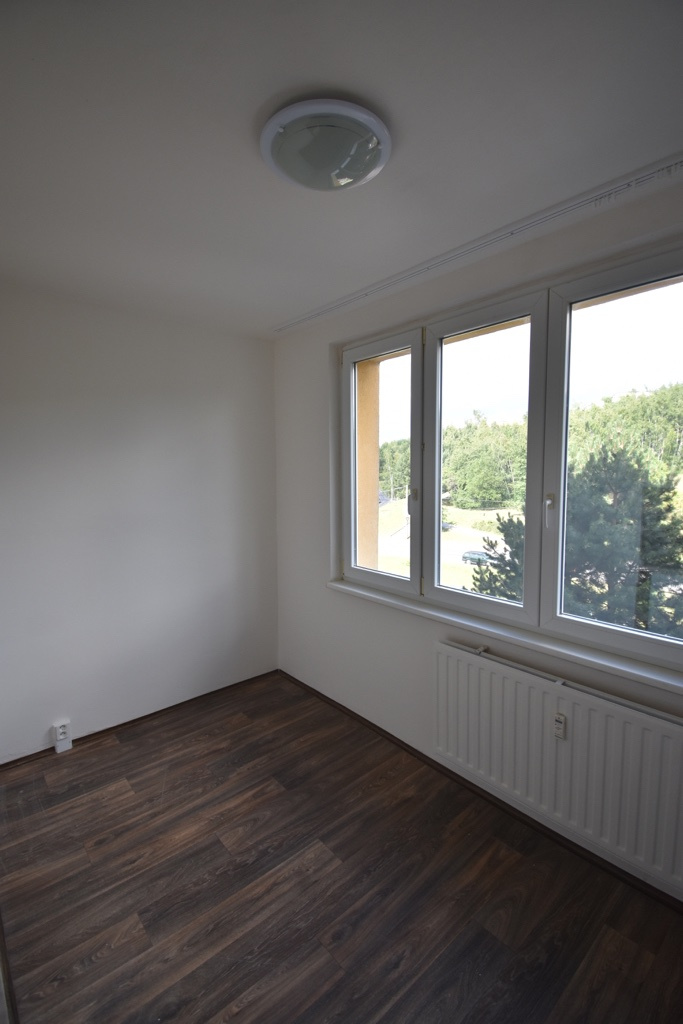 Pronájem bytu 2+1 Zahradní 5167, Chomutov