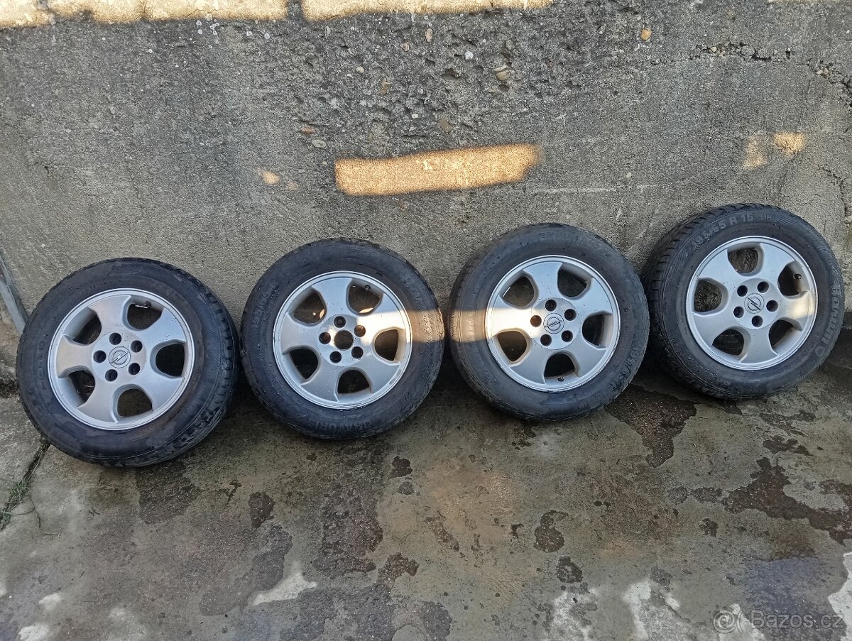 Alu pneu 5x105 r15