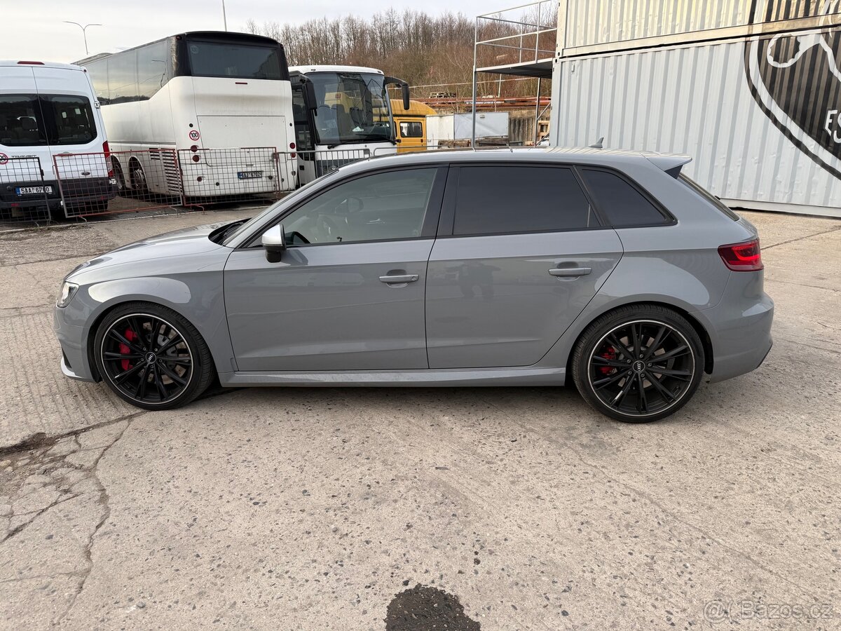 Audi rs3 8V 2.5tfsi