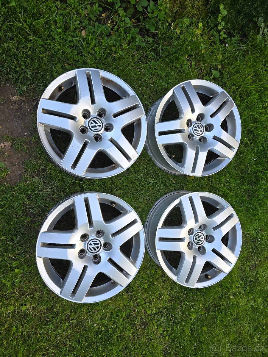 alu kola BBS R15 5x100 VW Golf Bora Škoda Octavia atd