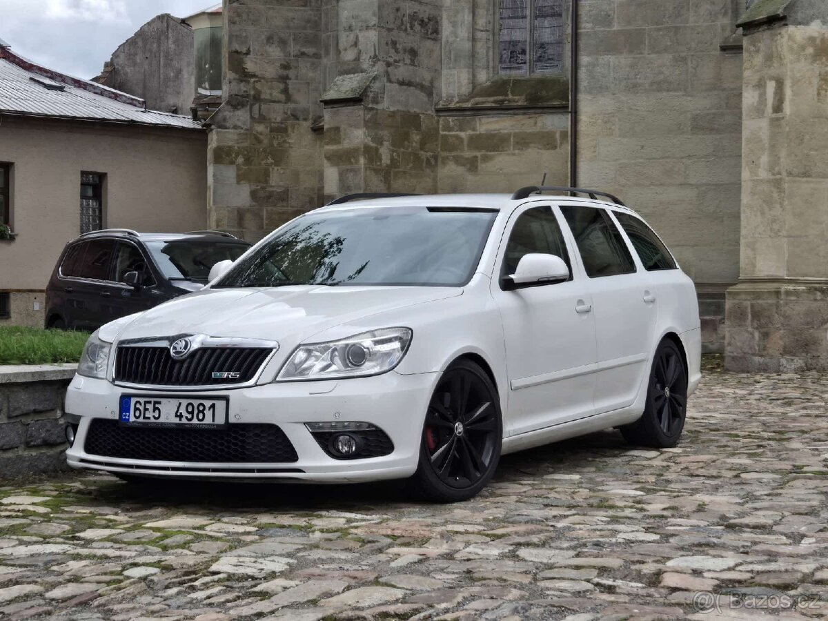 Škoda Octavia 2 RS DSG PĚKNÁ