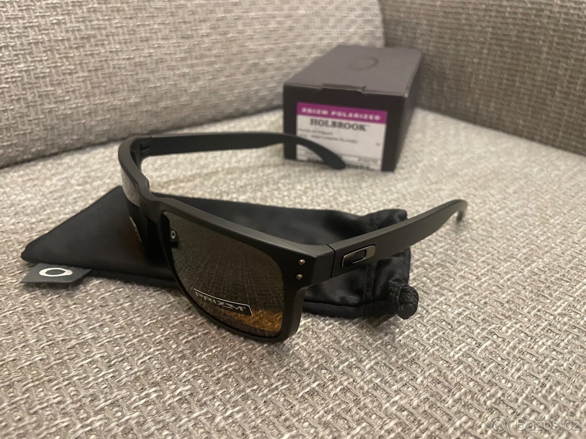 Oakley Holbrook Matte Black/Prizm Tungsten Polarized