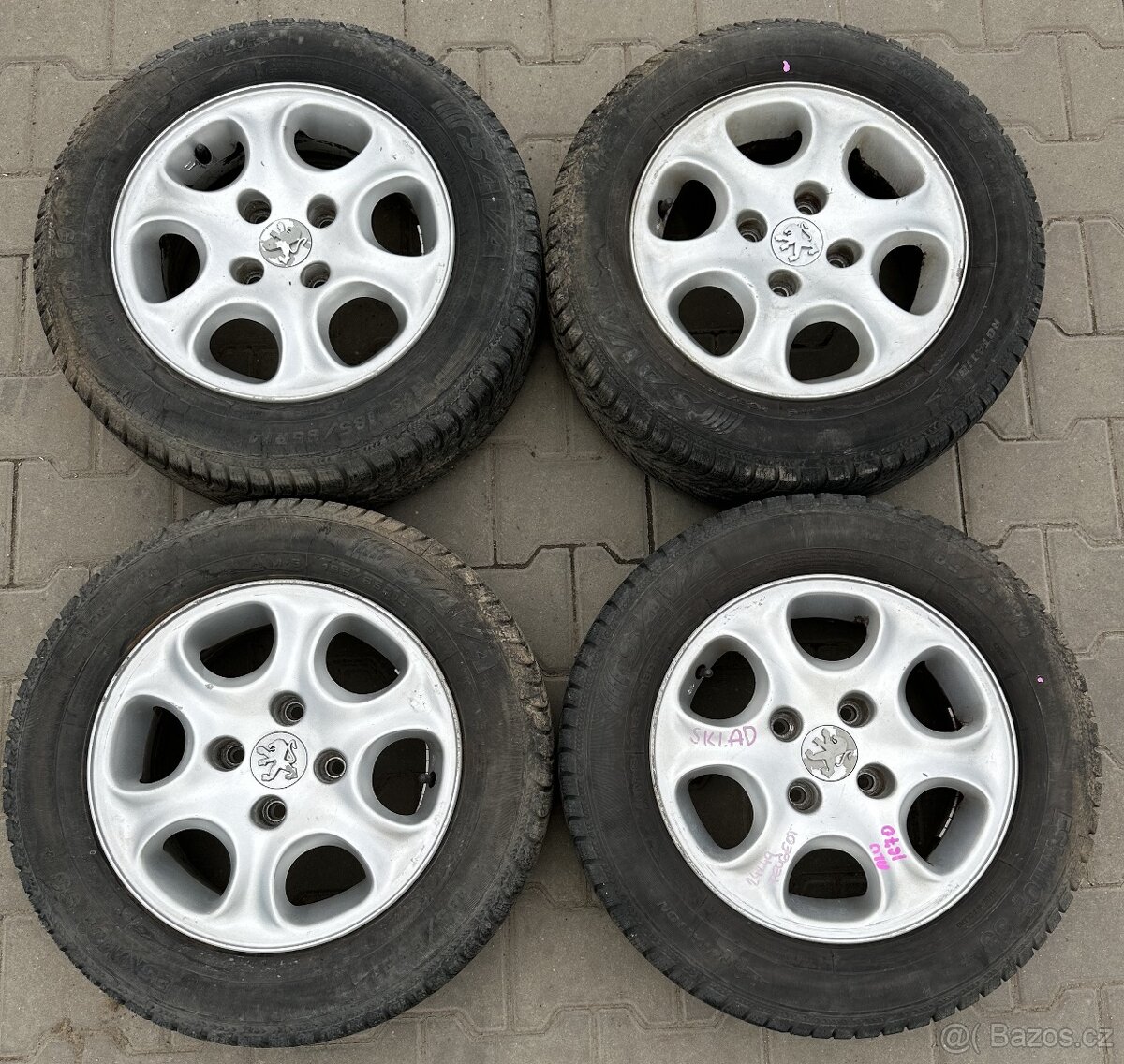 Prodám ALU kola Peugeot č. 1670
