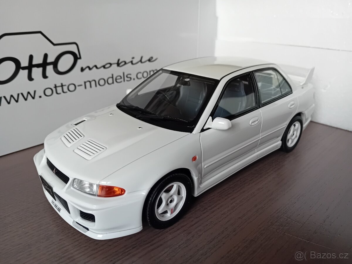BMW, Ford, Nissan, Audi, Mazda, VW a Renault 1:18 Ottomobile