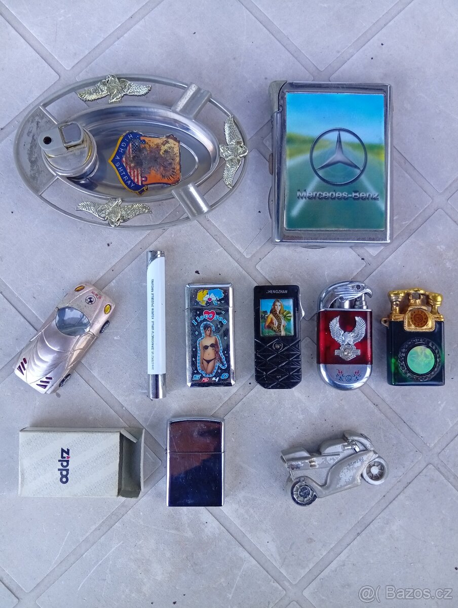 Prodám 10 zapalovačů.