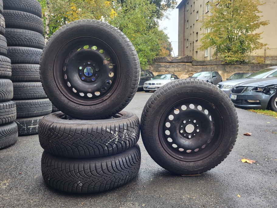Zimní sada kol R15 VW, Škoda, Seat 5x112 ET43