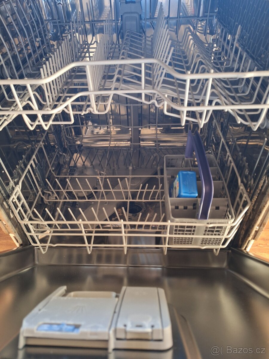 Beko vestavná myčka