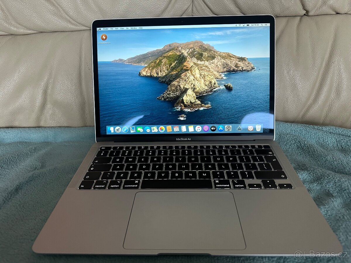 MacBook Air 2020 - i5 - na opravu / díly