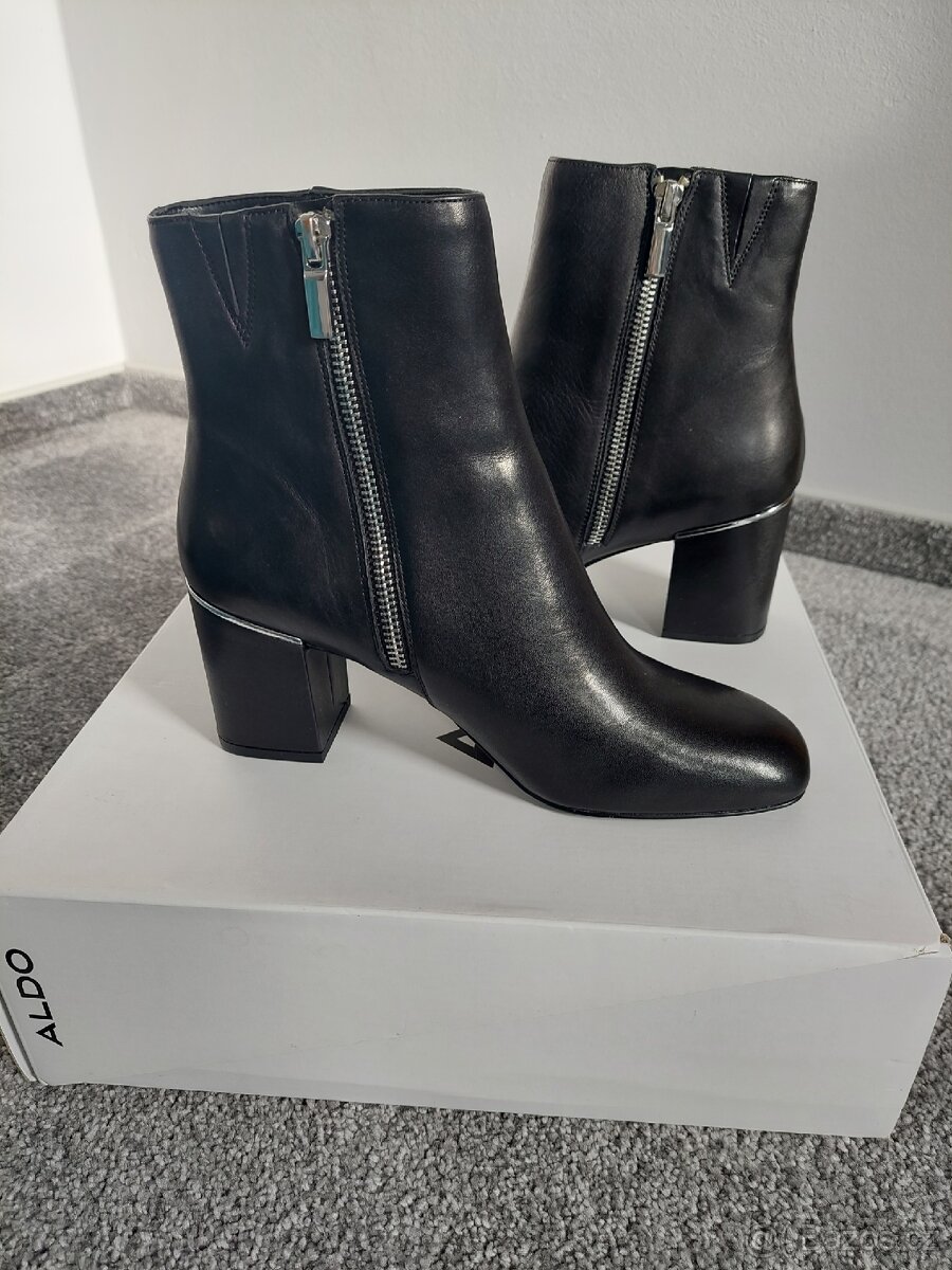 Dámské kožené boty zn. Aldo