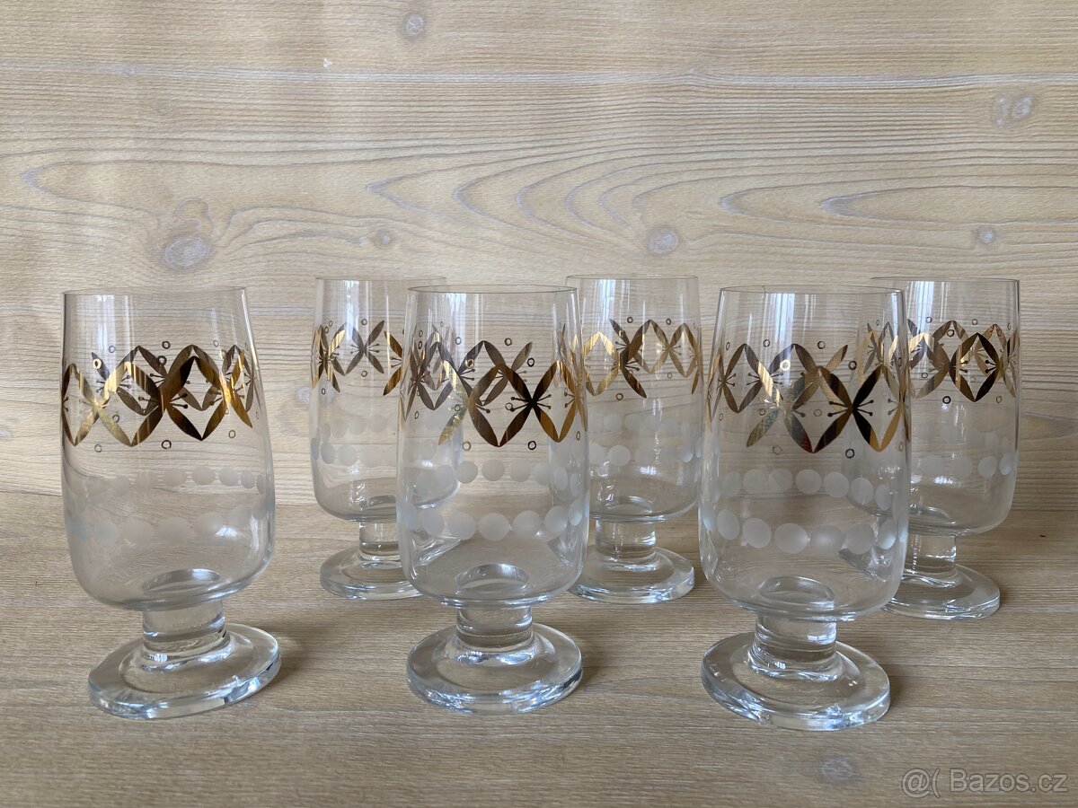 Sada 6 skleniček na pivo nebo nealko