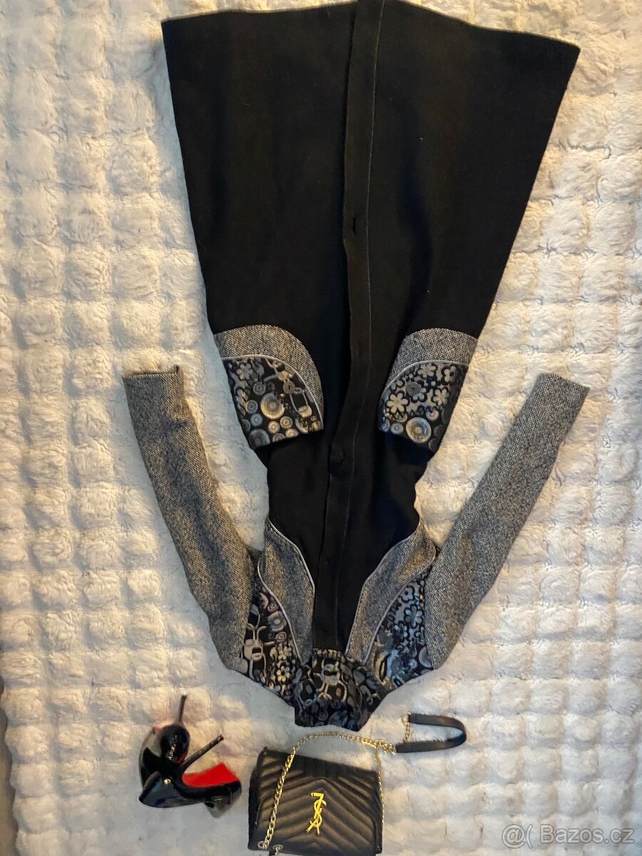 Desigual tvidovy kasmirovy vlneny cerny kabat 38