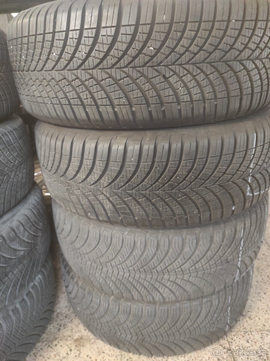 205/55 R17 95V GOOD YEAR CELOROČNI DOT 2024