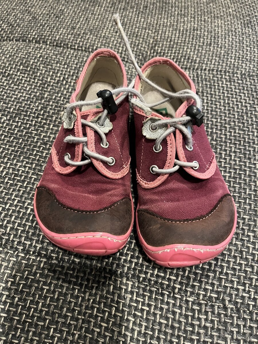 Dětská dívčí obuv vel.25 barefoot
