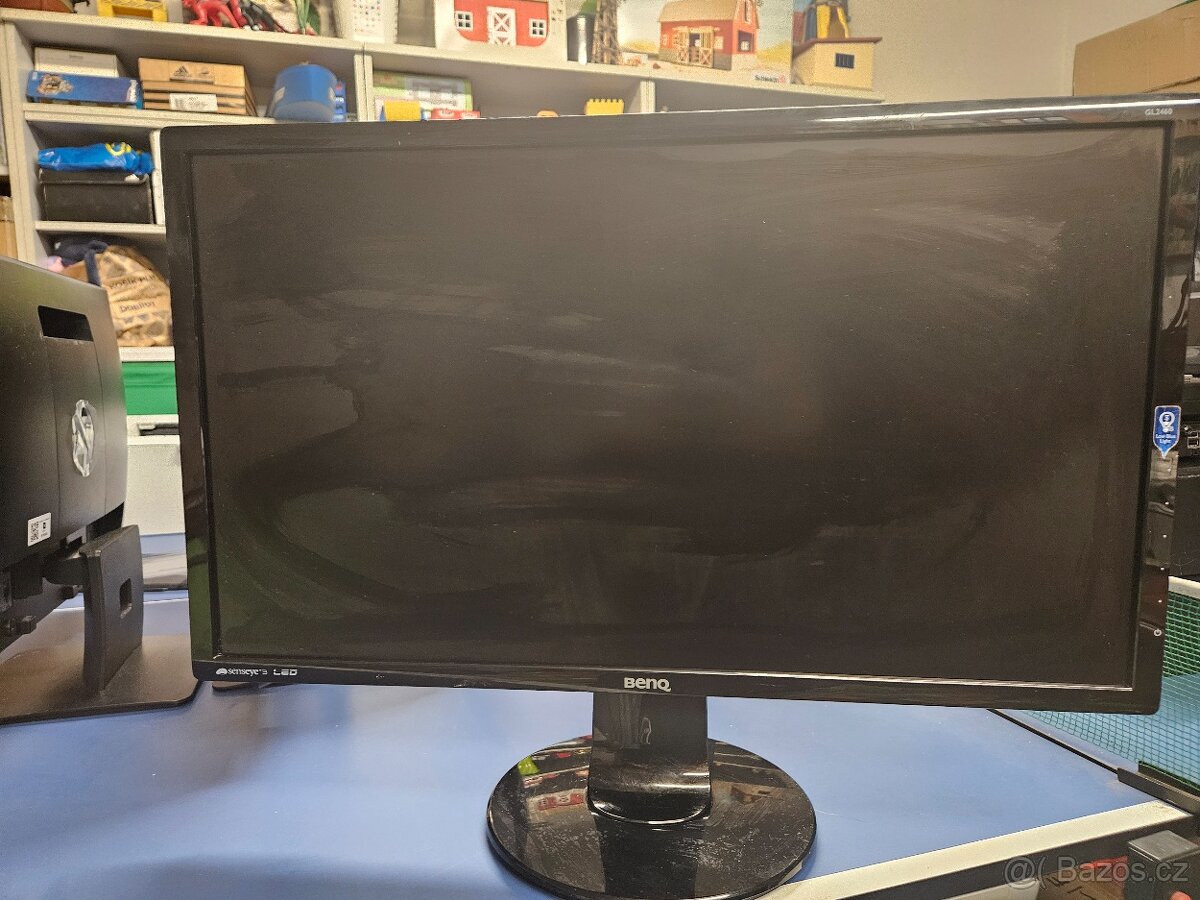 Prodám monitory/tiskárny