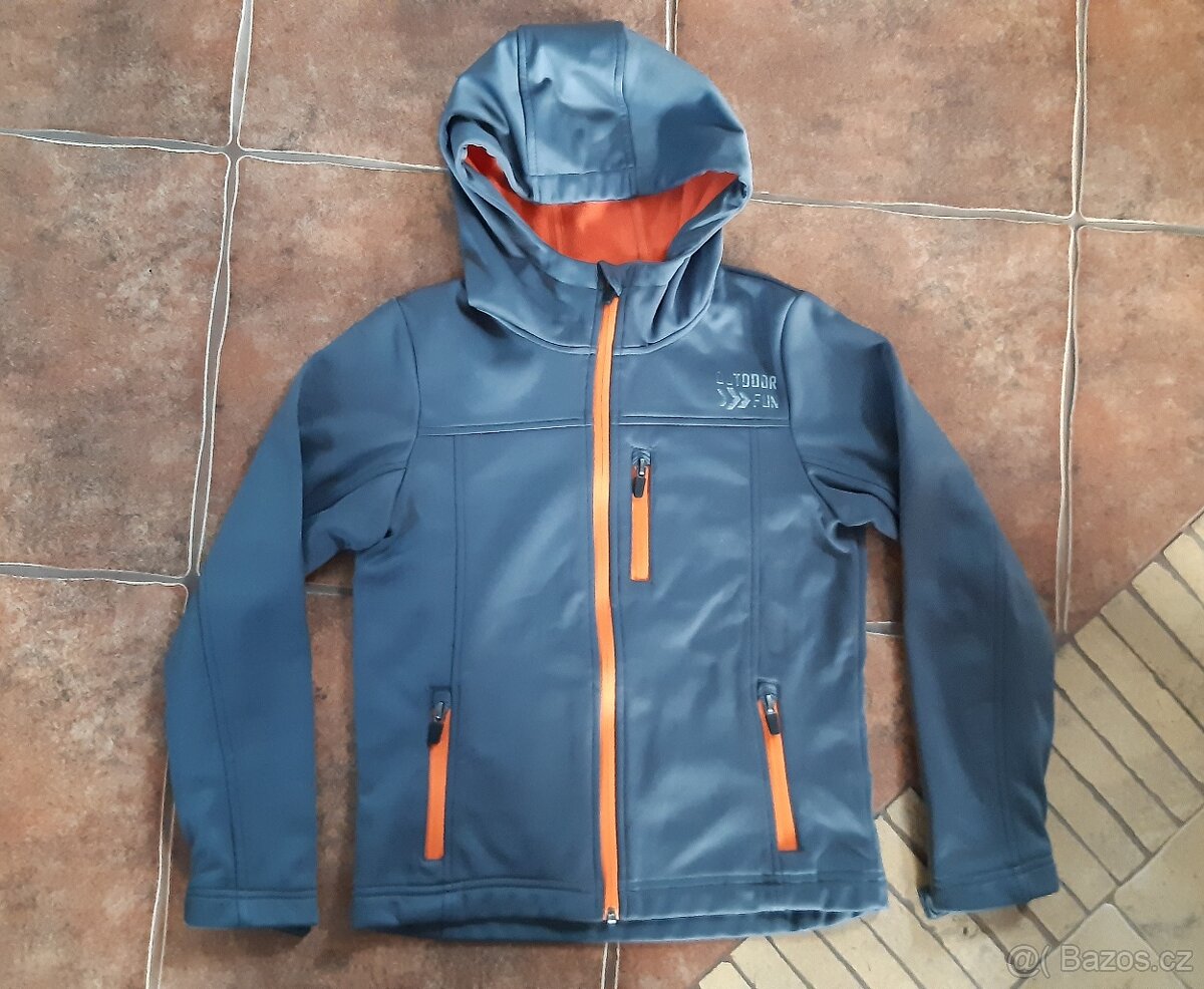 Softshellová bunda vel. 134/140