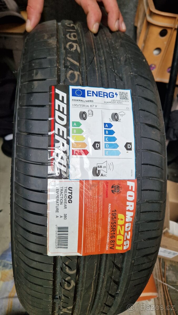Nové pneu 195/55/R16 87V M+S
