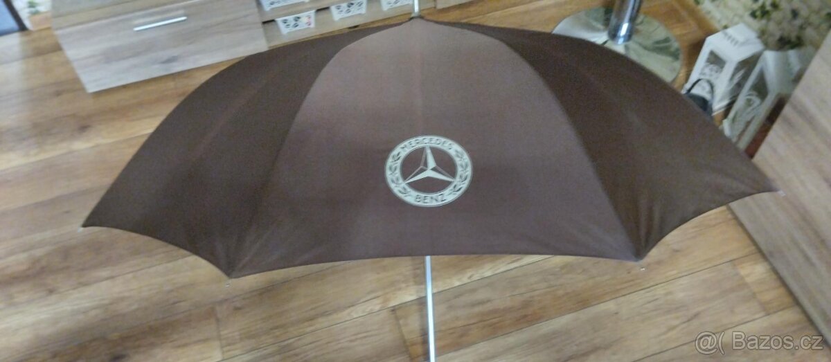 Deštník Mercedes