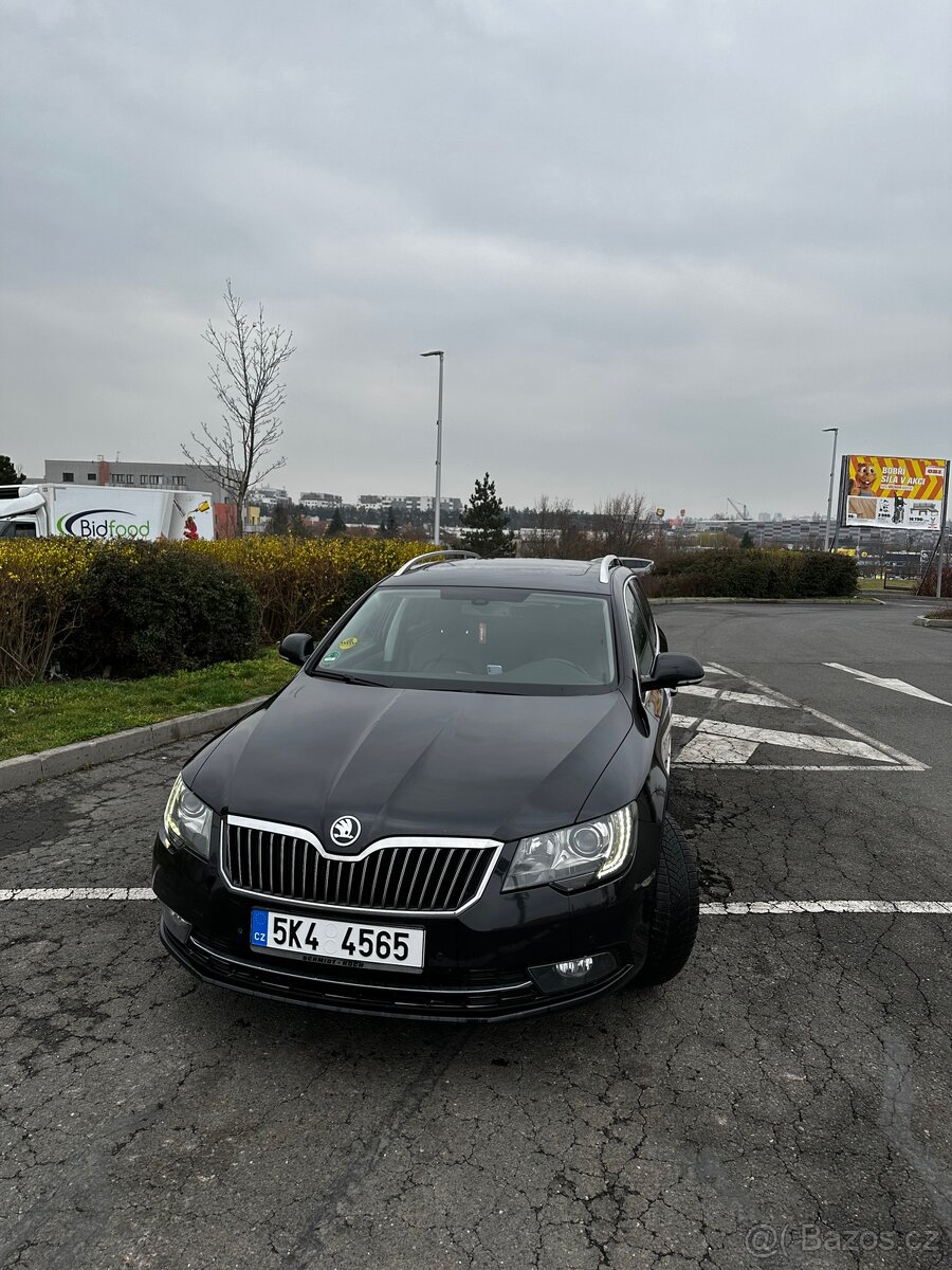 Prodam Škodu Superb 2015r