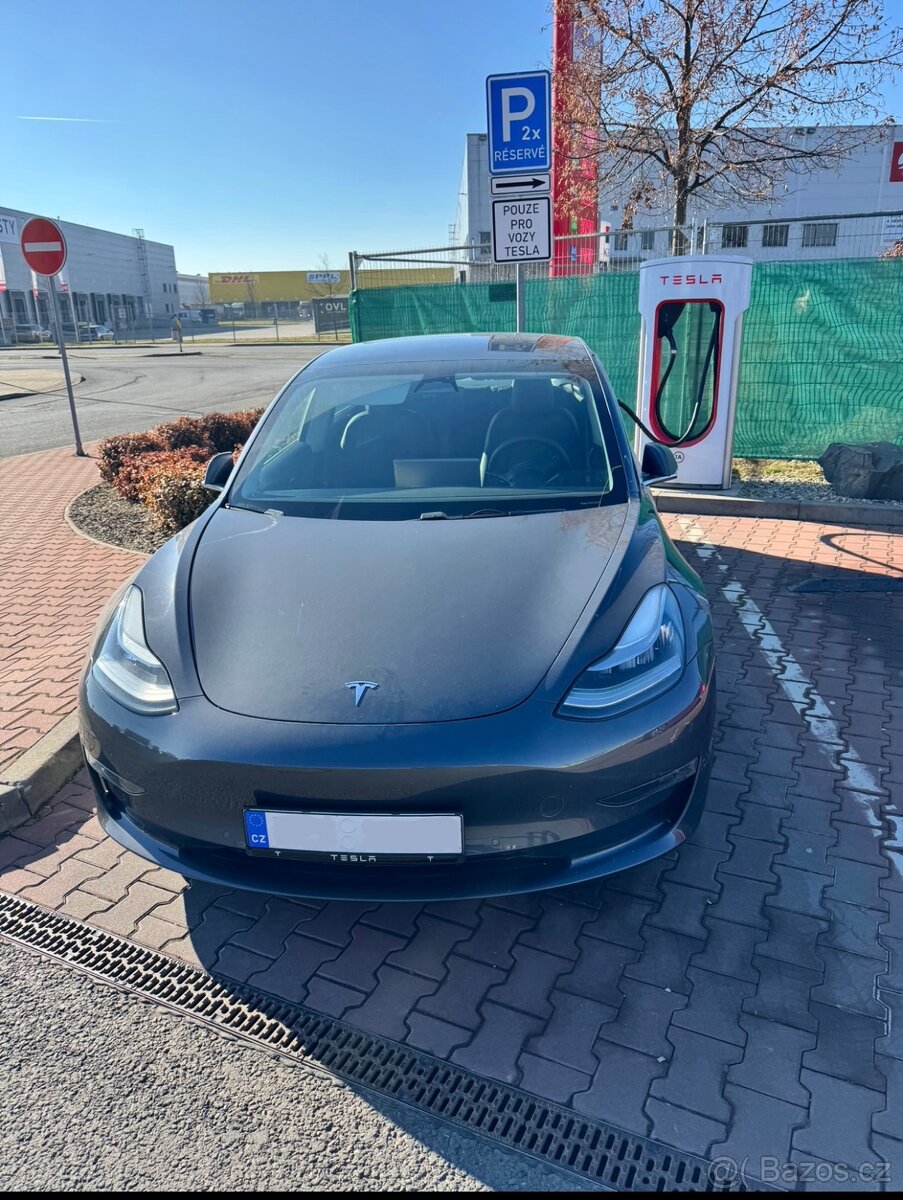 Tesla model 3 long range AWD 2019