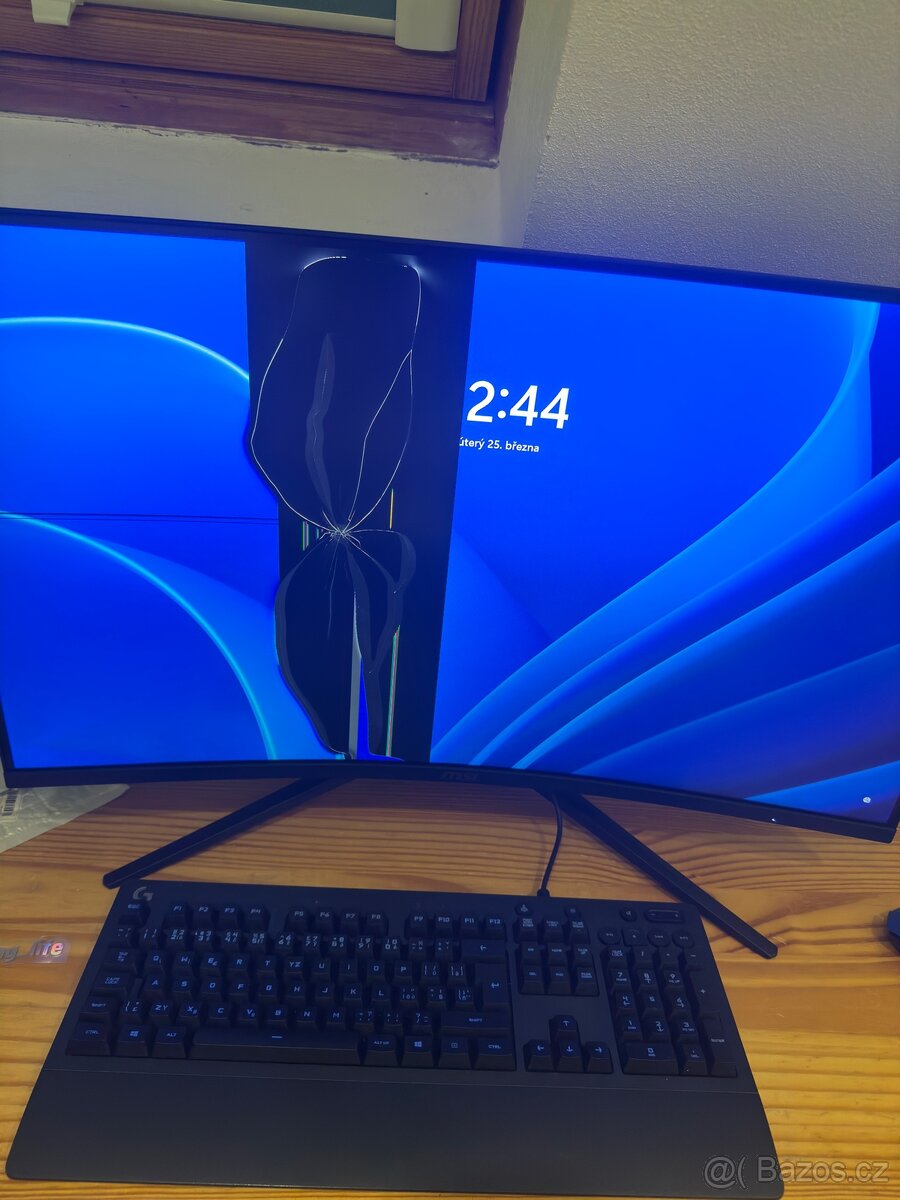 Monitor MSI 32"