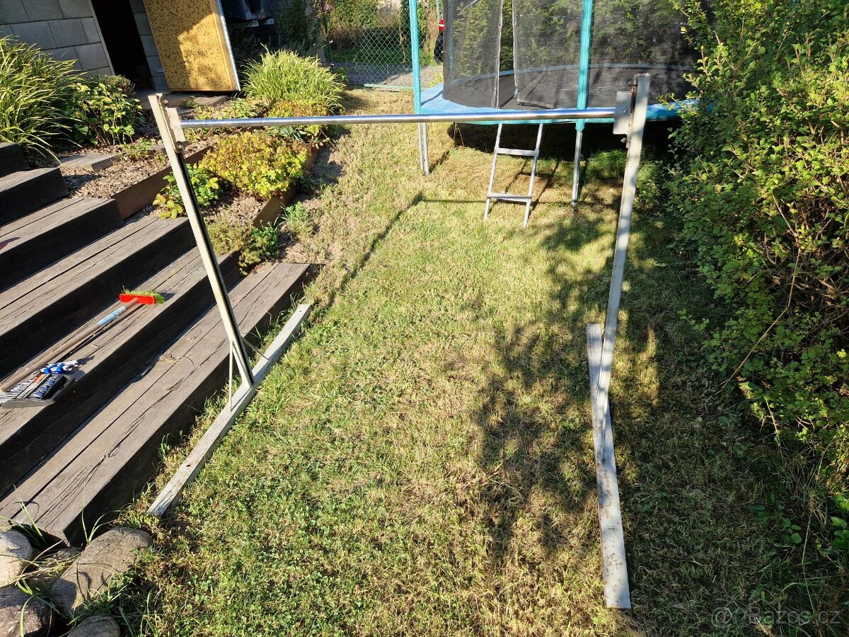 Dětská hrazda 130 cm vysoká nastavitelná výška