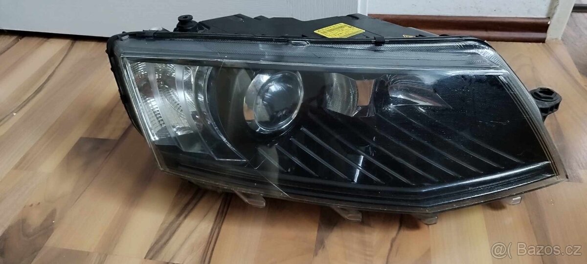 Světlomet Octavia 3 Pravý