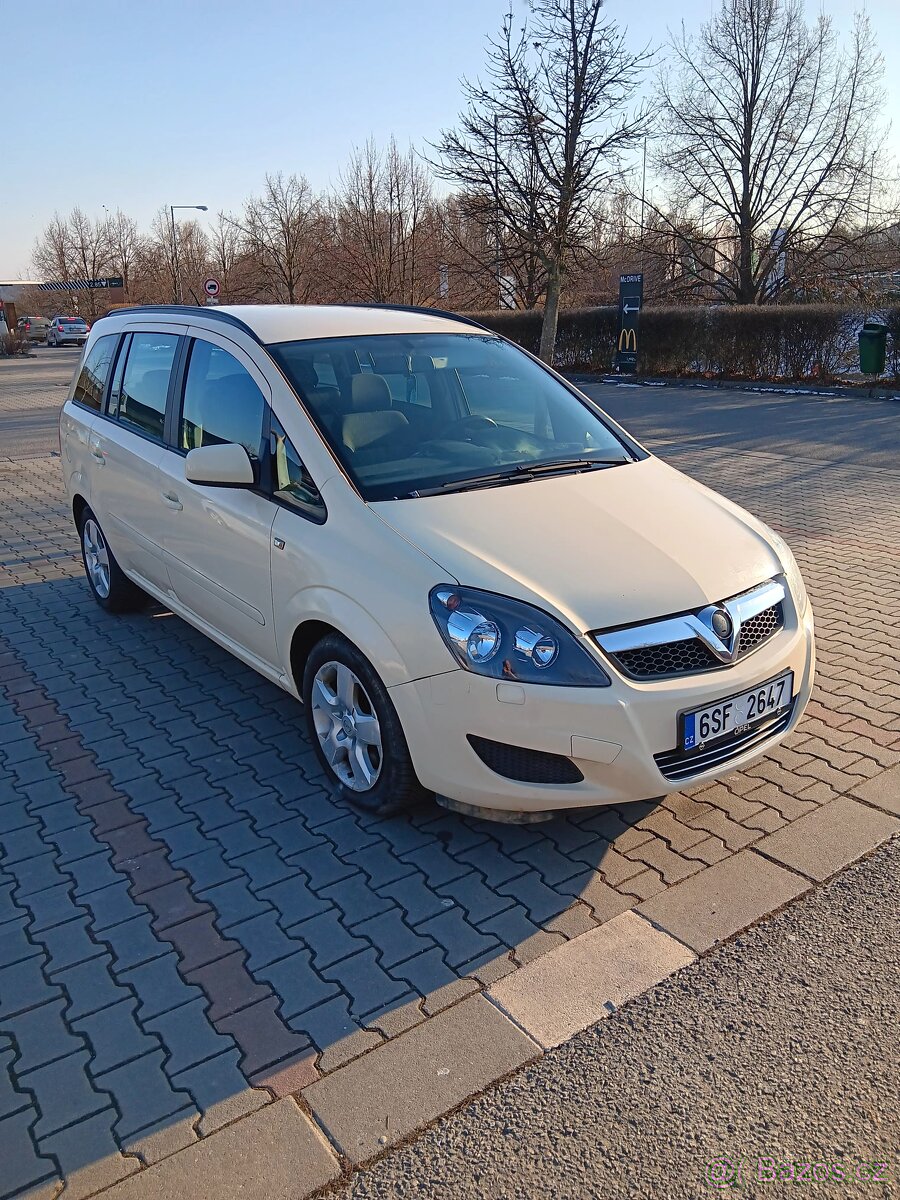 Prodám Opel Zafira 1.7Cdti 2012 Facelift