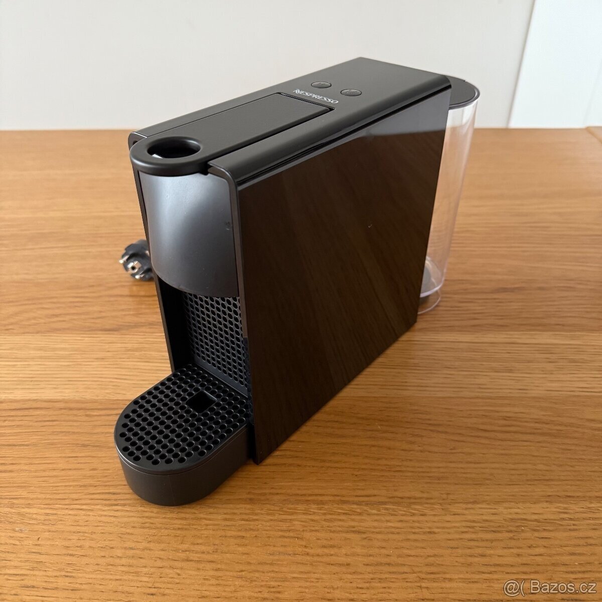 Essenza Mini Piano - Kávovar na kapsle