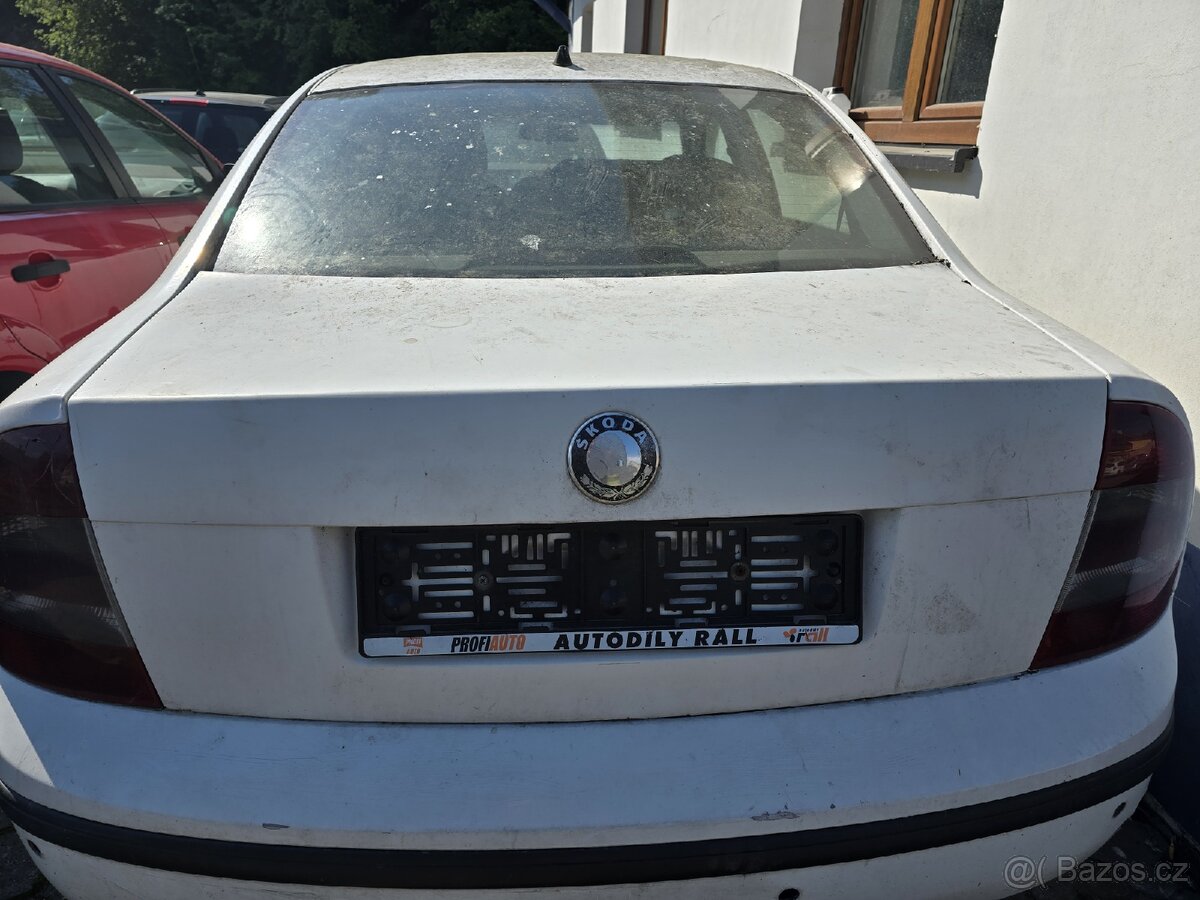 Víko kufru Škoda superb 1