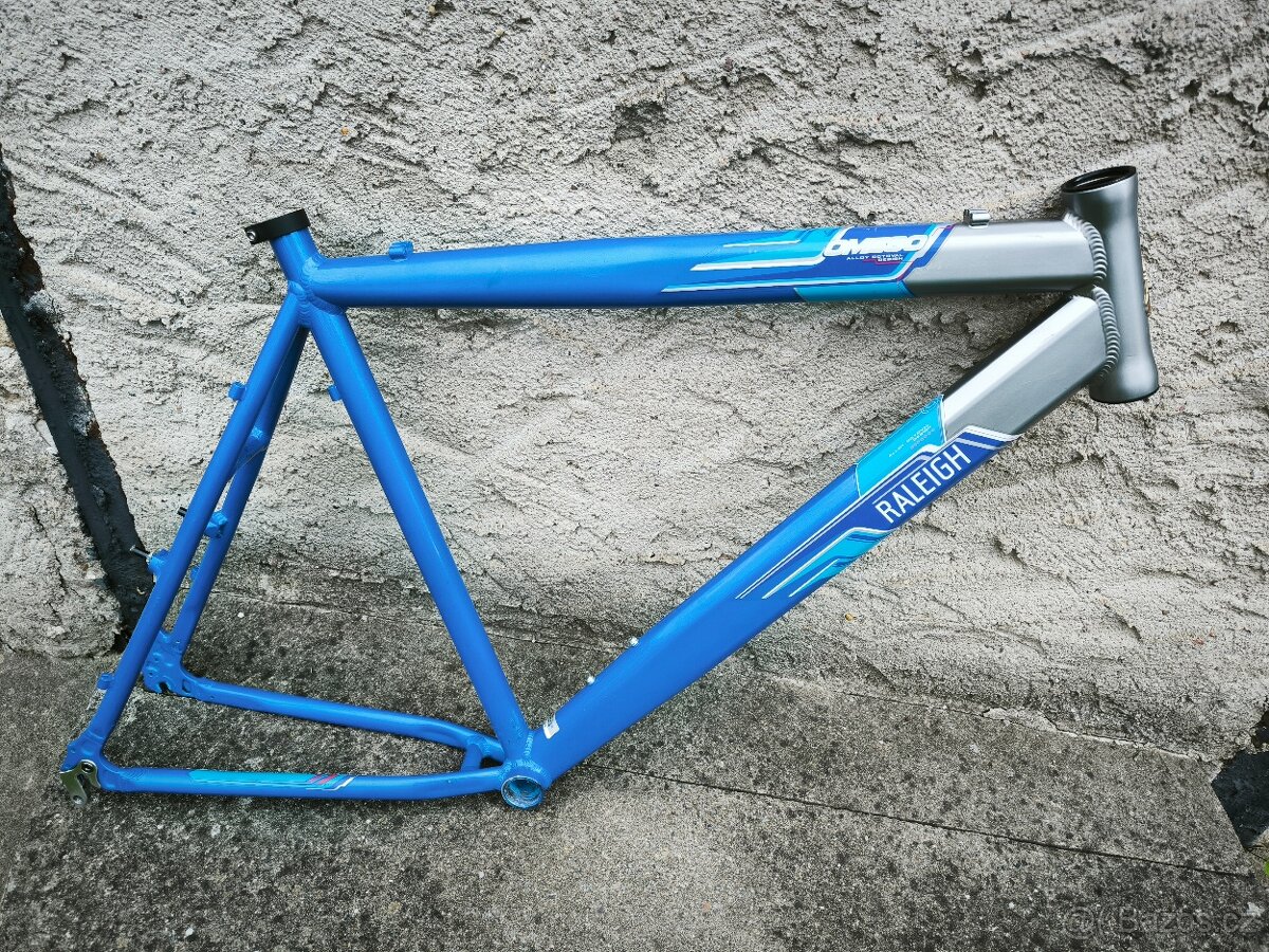 26 rám Raleigh vel. 22-23" Anglie