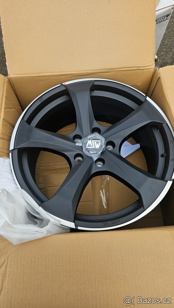Nová sada ALU kol rozteč 5x120 r19