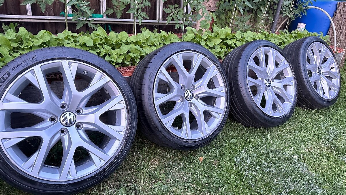 VW CANYON originál