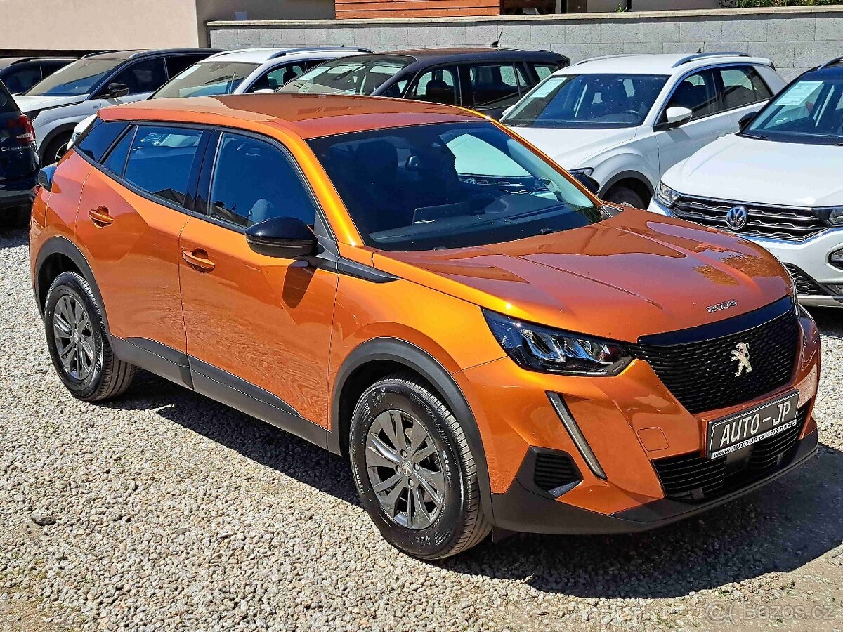 Peugeot 2008 1,2 PT EAT8 ACTIVE 122.000 km